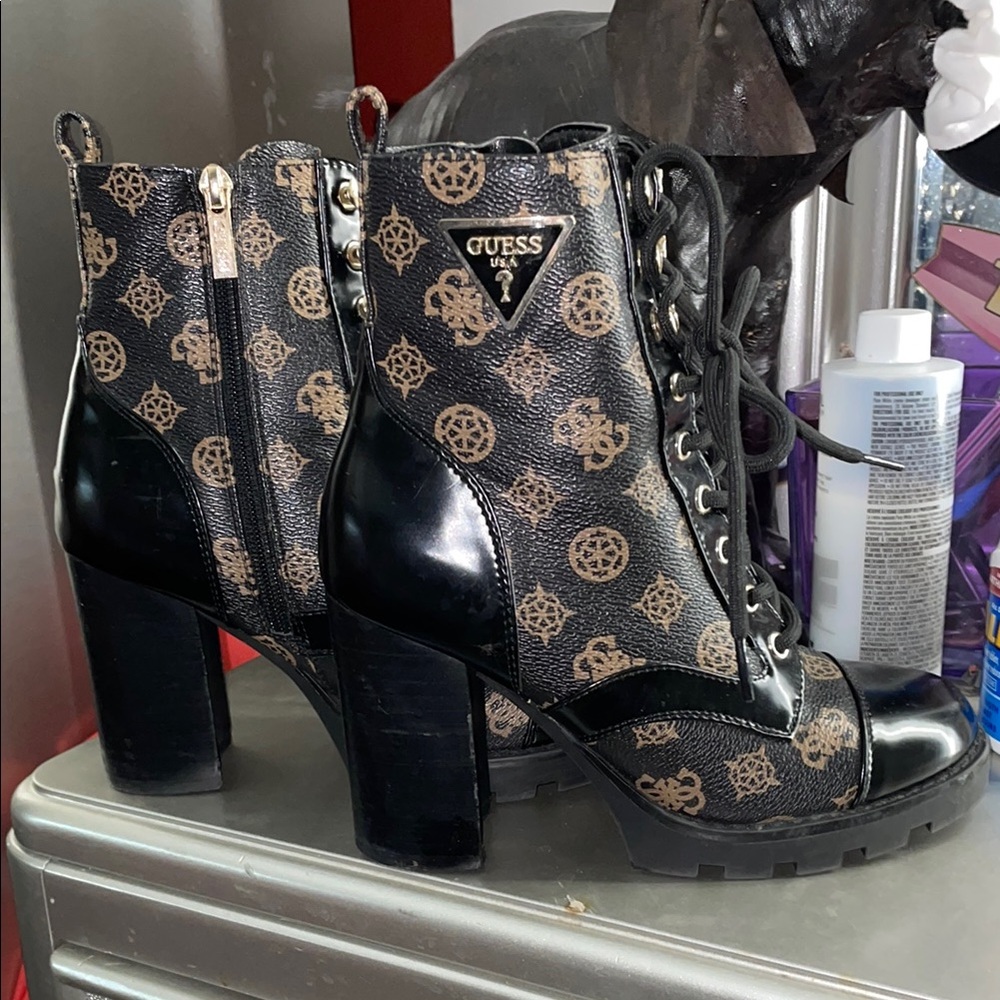 Guess Black and Brown Heeled Boots with Chunky Heel
